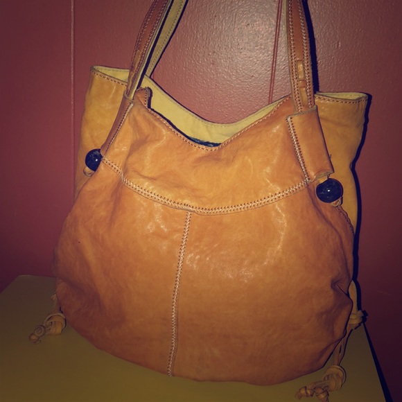 Lucky Brand Handbags - Lucky Brand Tan Italian Leather Hobo Bag